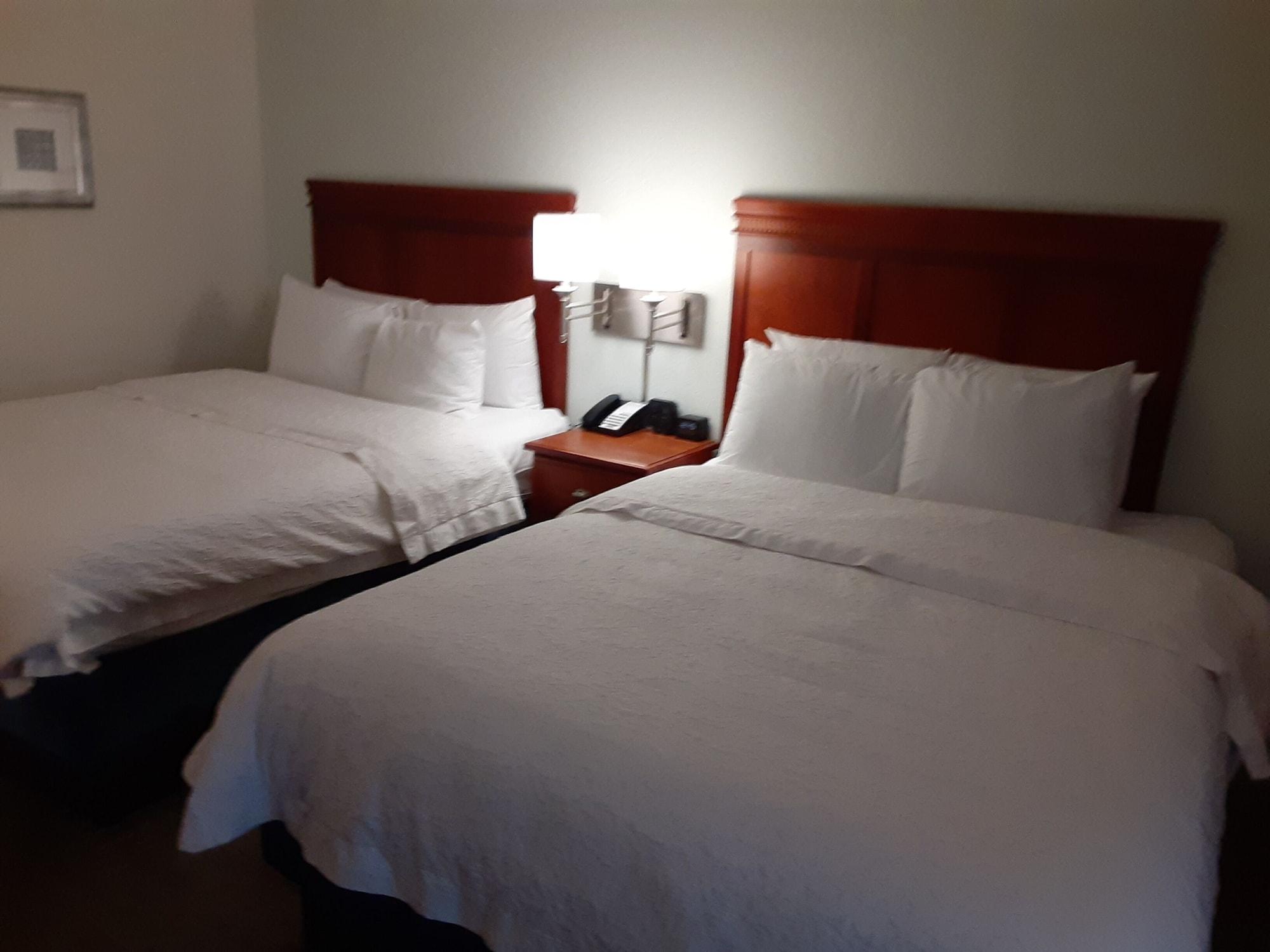 Hampton Inn St. Louis - Westport Maryland Heights Εξωτερικό φωτογραφία