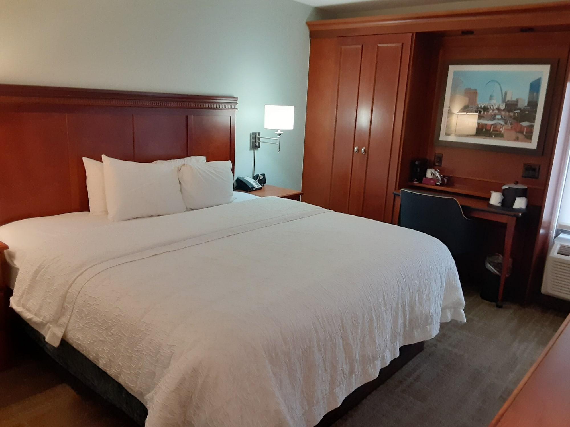 Hampton Inn St. Louis - Westport Maryland Heights Εξωτερικό φωτογραφία