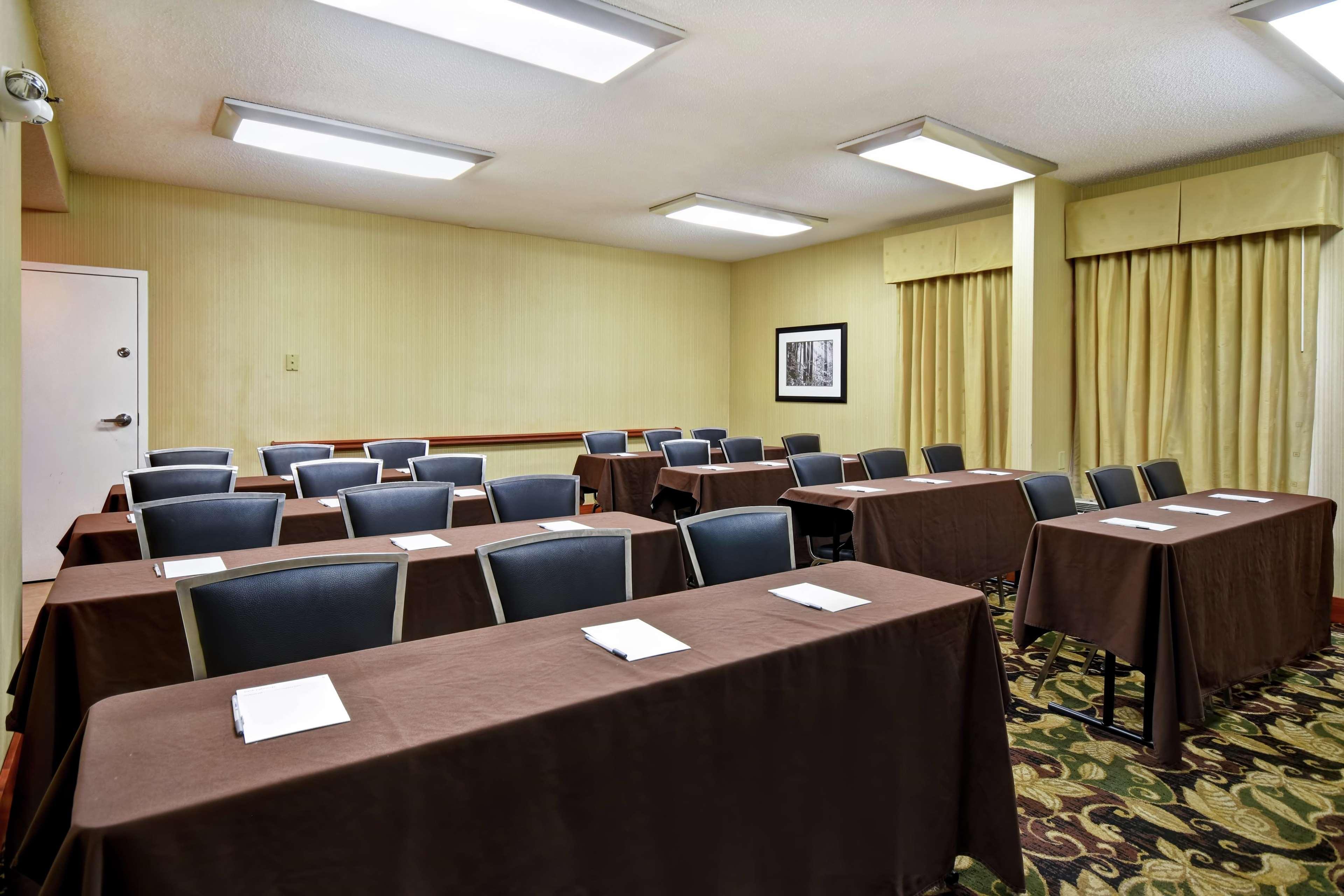 Hampton Inn St. Louis - Westport Maryland Heights Εξωτερικό φωτογραφία