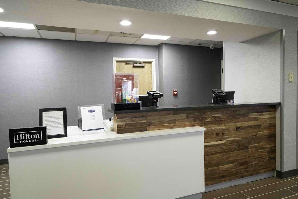 Hampton Inn St. Louis - Westport Maryland Heights Εξωτερικό φωτογραφία